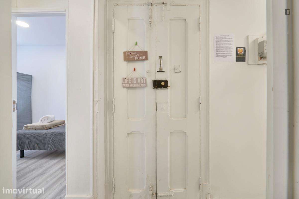 Quarto - localizado em Arroios Lisbon - Grande imagem: 5/10