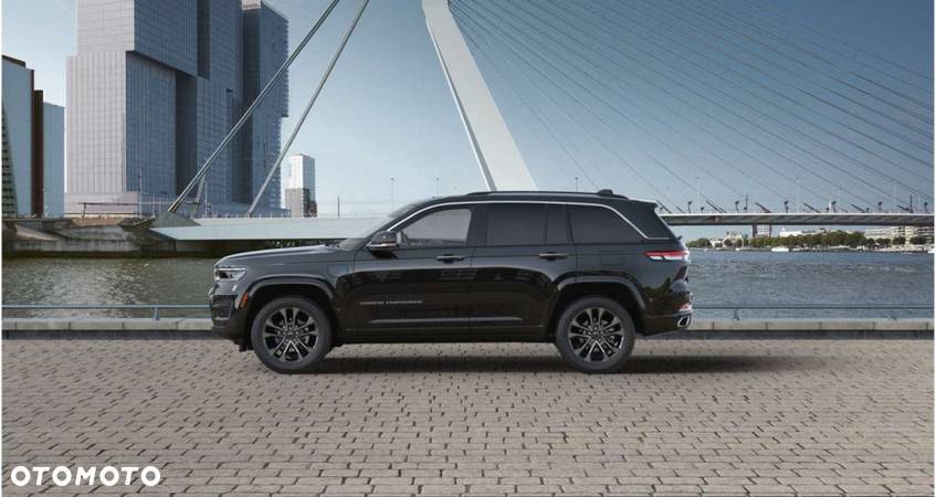 Jeep Grand Cherokee - 4