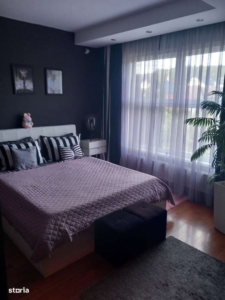 Casa cu etaj,cu garaj ,mobilată, utilata, 375 mp,teren 600 mp,Corunca - Imagine principală: 5/14