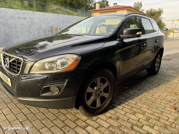 Volvo XC 60 2.4 D5 R-Design AWD Start/Stop - 2