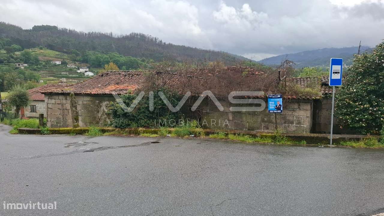 Moradia para Restaurar T0 Venda em Agrela e Serafão,Fafe - Grande imagem: 1/27