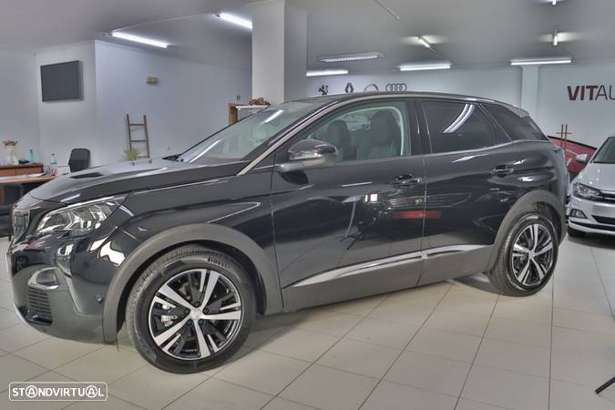 Peugeot 3008 1.5 BlueHDi Allure Pack EAT8 - 2