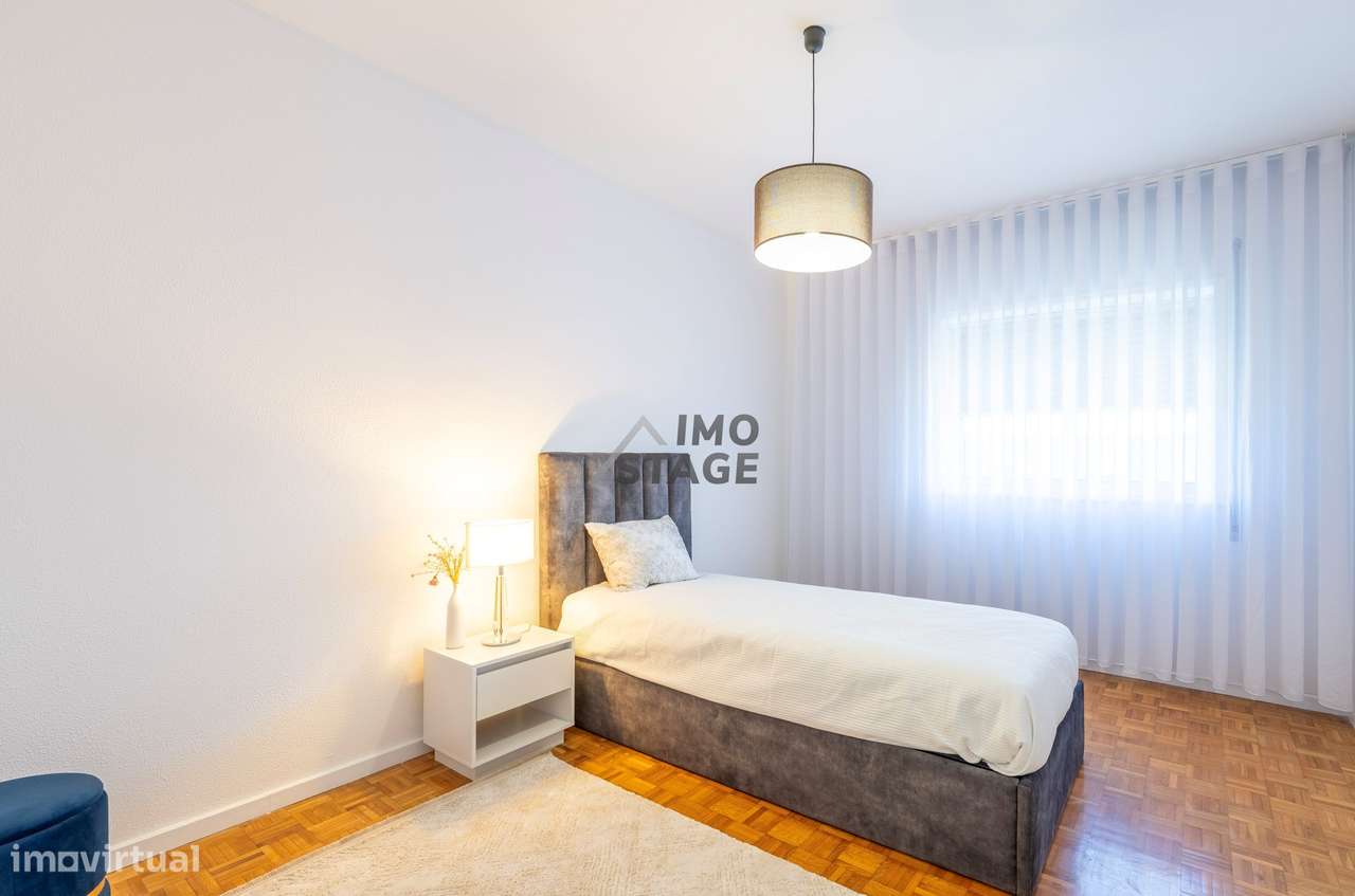 Apartamento T2+1 situado no Centro da Maia-14