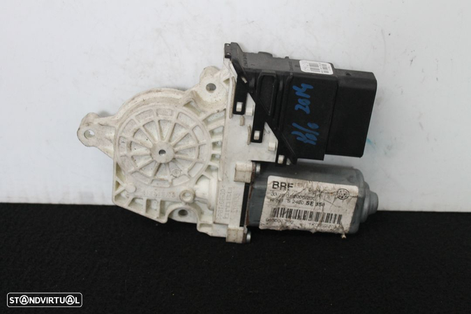 Motor Elevador Vidro Volkswagen Polo de 2014 - 2