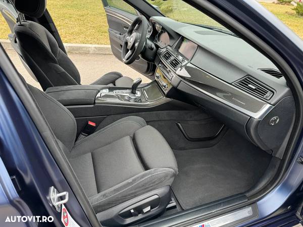 BMW Seria 5 528i Sport-Aut. - 11