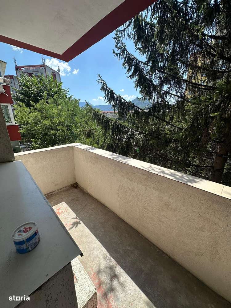 Oferta !!! Vanzare apartament 2 camere zona Gemenii 90000 euro liber-0