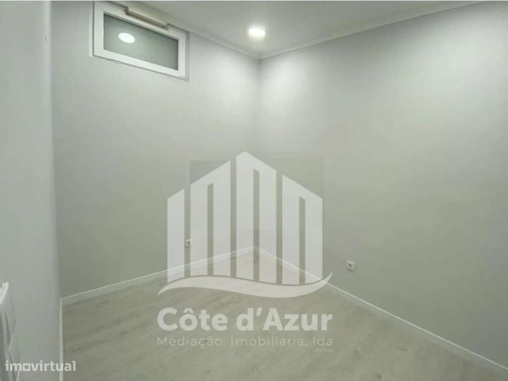 Moradia térrea, totalmente remodelada - Grande imagem: 3/5