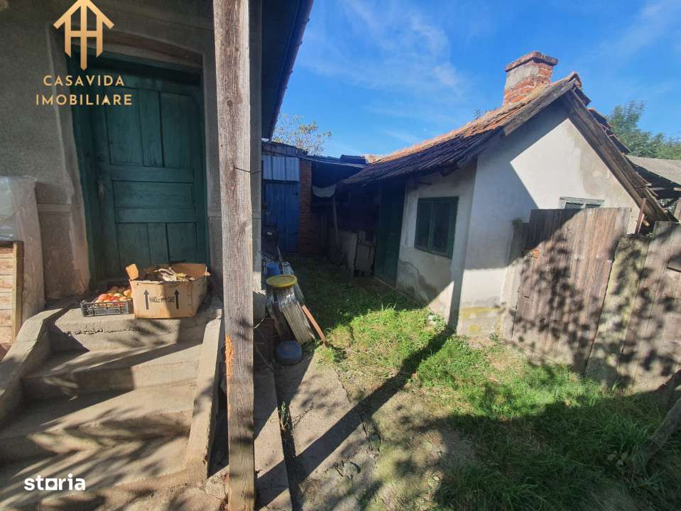 De Vanzare Casa Mare cu Teren Generos in Buzias - Imagine principală: 4/15