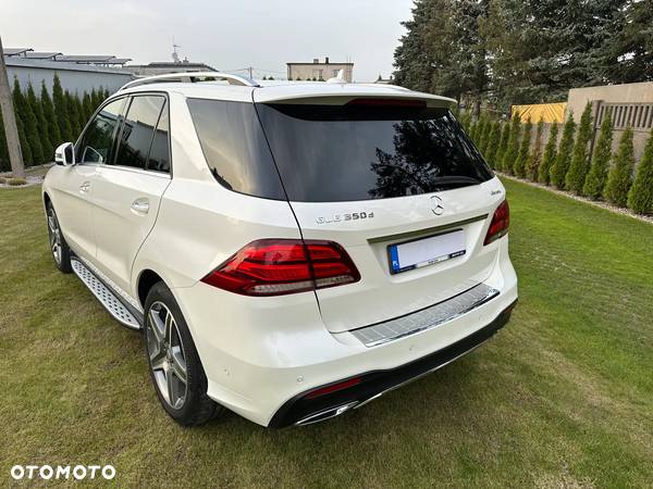 Mercedes-Benz GLE 350 d 4-Matic - 5