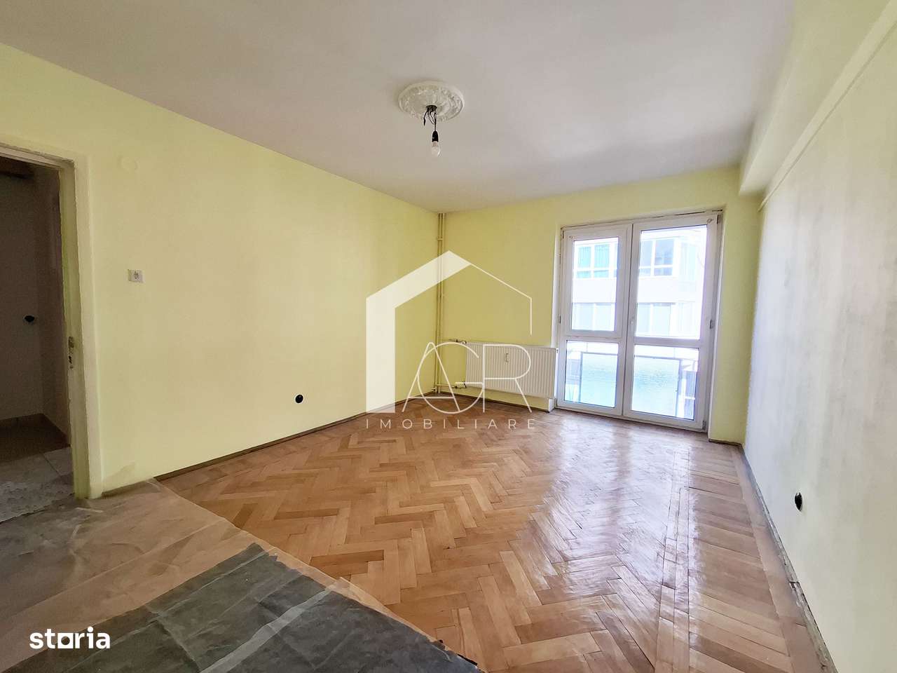 Apartament cu 2 camere, zona Ultracentral-1