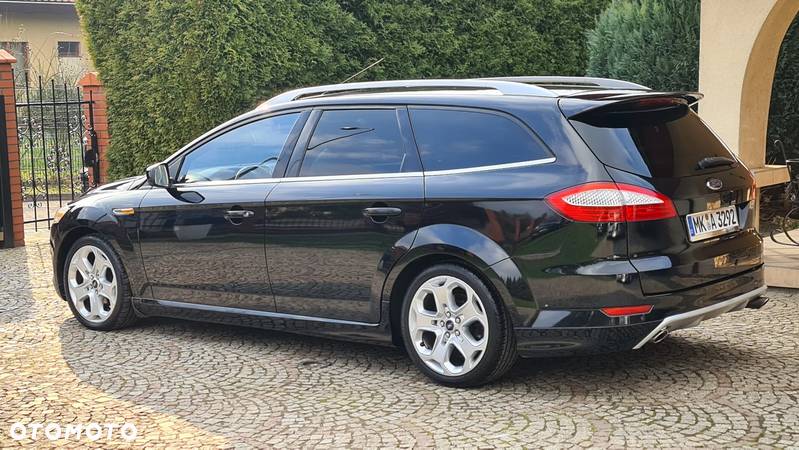 Ford Mondeo Turnier 2.2 TDCi Titanium S - 4