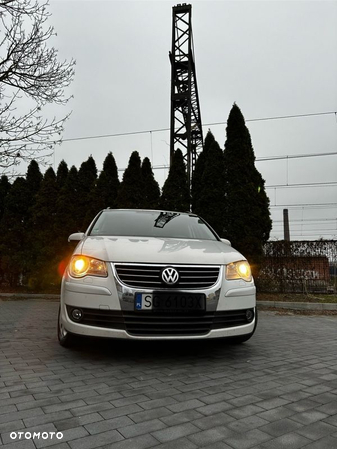 Volkswagen Touran 2.0 TDI DPF DSG Trendline - 3