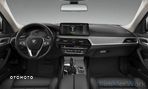 BMW Seria 5 520d Luxury Line - 9