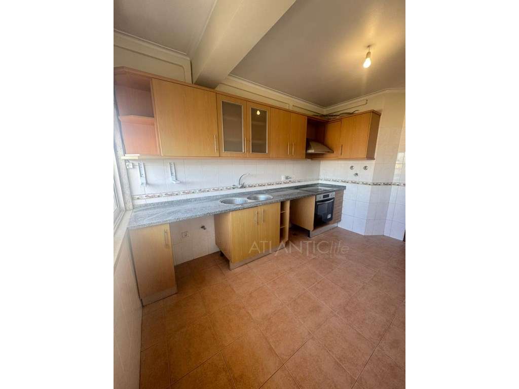 Apartamento T2 no Pendão - Queluz-Belas - Grande imagem: 3/23