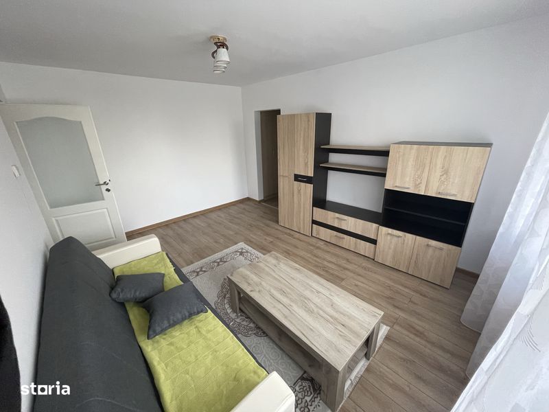 Vand Apartament cu 3 camere