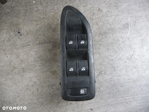 RENAULT LAGUNA II PANEL PRZYCISKI PRZEŁĄCZNIK SZYB - 1