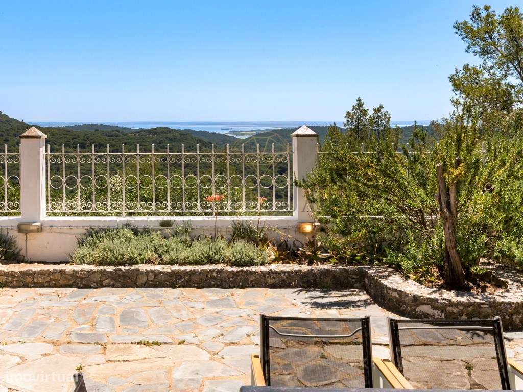 Moradia T7 com vista mar e piscina na Serra da Arrábida-1