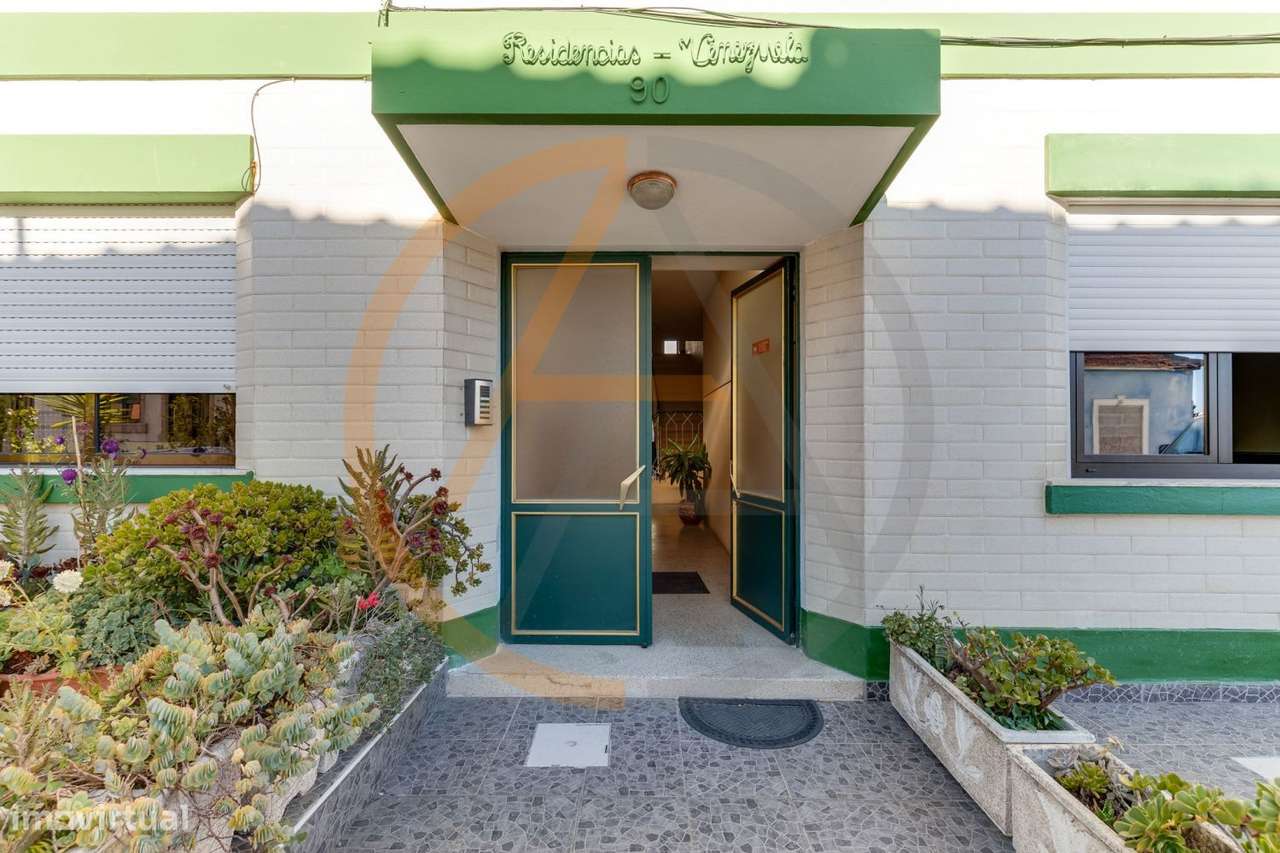 Apartamento T2 | Custoias-3