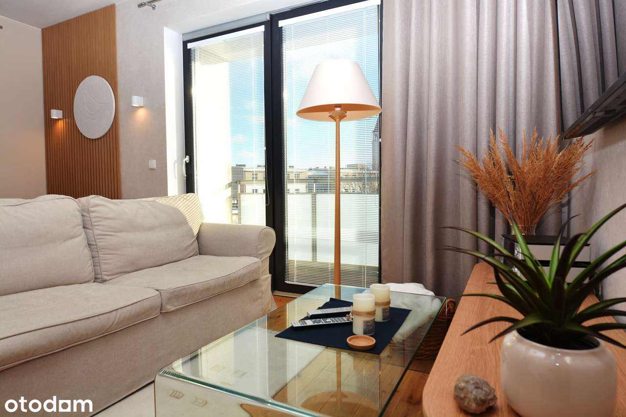 Apartament z widokiem na morze | Vento Apartamenty | duży balkon-0