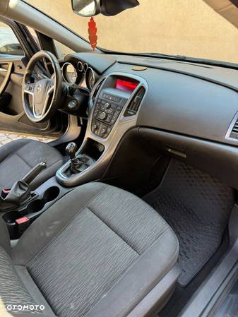 Opel Astra IV 1.6 CDTI Sport - 17