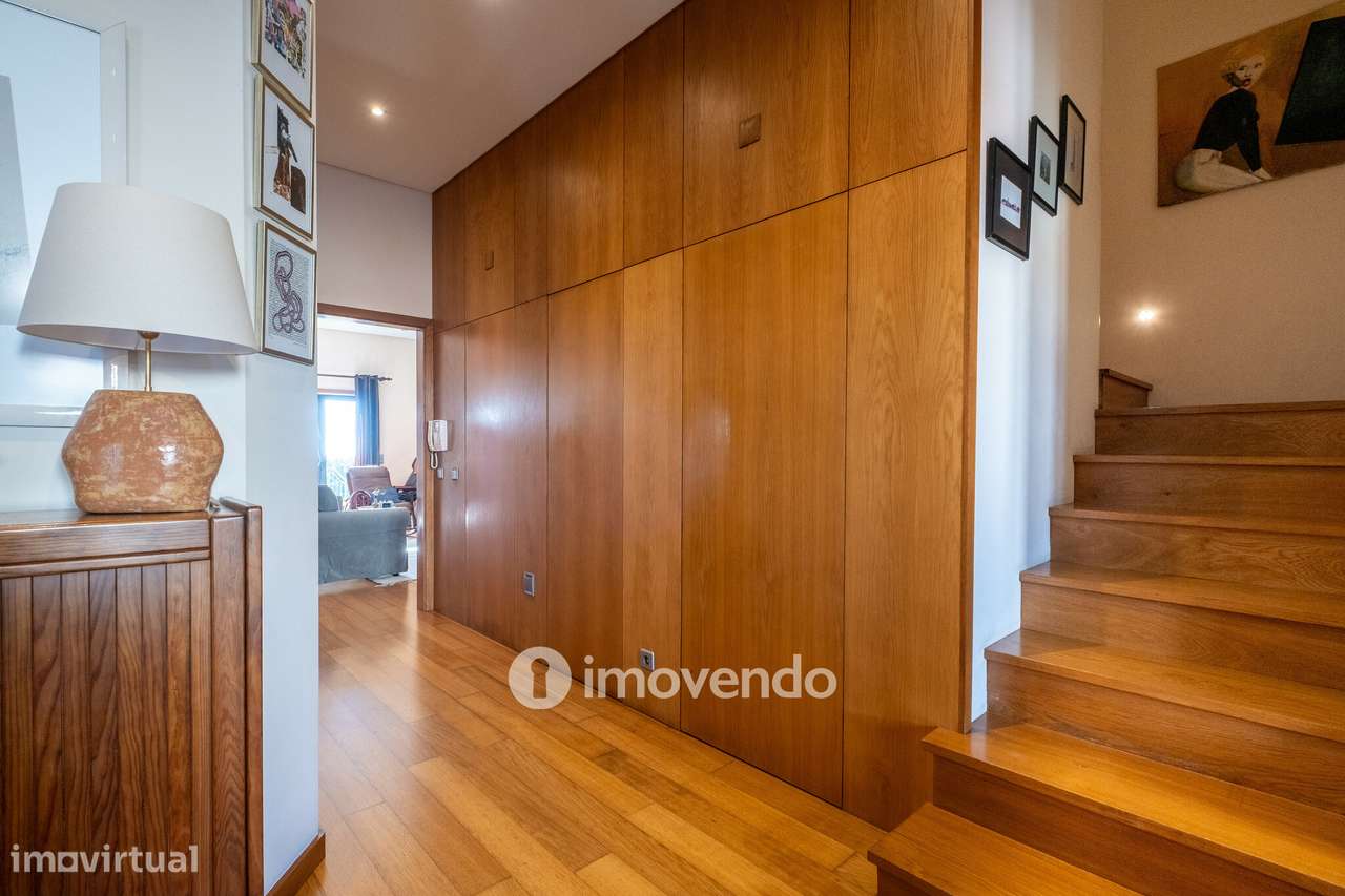 Moradia T3+3 exclusiva, com piscina e perto da praia, em Espinho - Grande imagem: 3/44