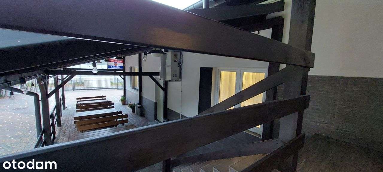 Duży budynek wielofunkcyjny bankiety,wesela,klub-15