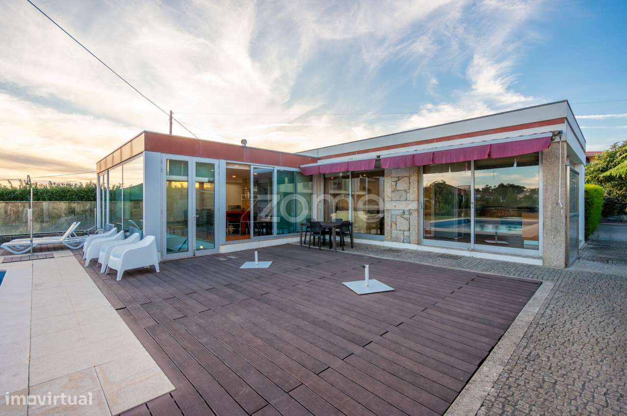 Moradia T4 com piscina | Esposende-35