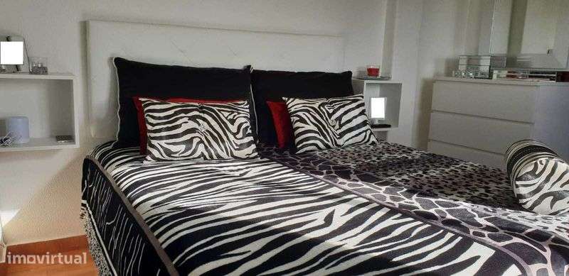 Moradia Térrea T2 com Espaço Exterior - Boa localização. - Grande imagem: 5/7