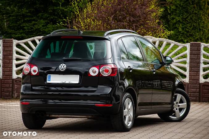 Volkswagen Golf Plus 2.0 TDI Trendline DSG - 18