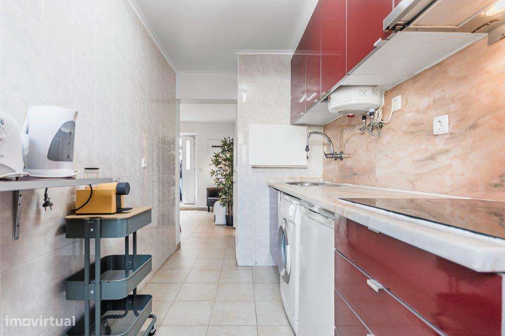 T1 à Venda na Rua João de Outeiro, Mouraria, Lisboa - Grande imagem: 3/22