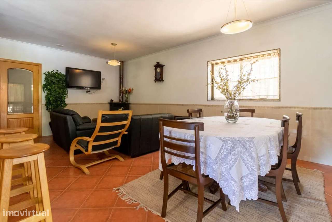 Quinta com vinha e Produção de vinhos em Freixo de Baixo Amarante - Grande imagem: 3/12