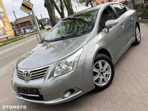 Toyota Avensis 1.8 Sol plus - 13