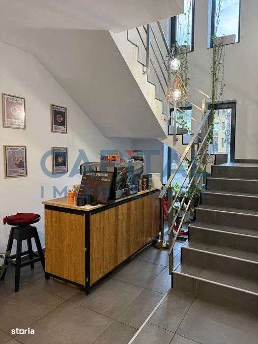 Comision 0% Cladire birouri, Europa - Imagine principală: 5/7