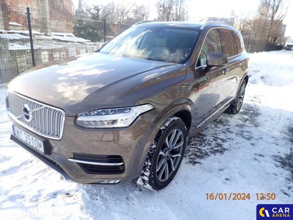 Volvo XC 90 - 1