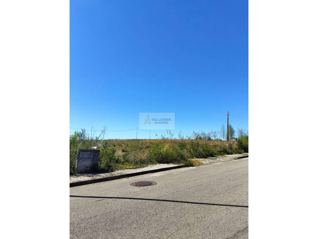 TERRENO URBANO LOTE 124 - Grande imagem: 2/2