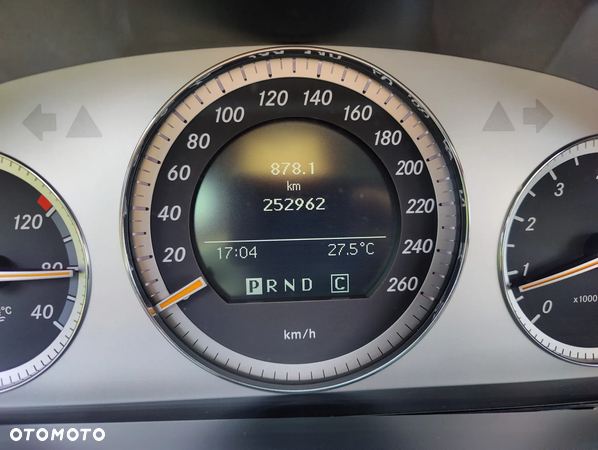 Mercedes-Benz Klasa C 200 T Kompressor Automatik Avantgarde - 26