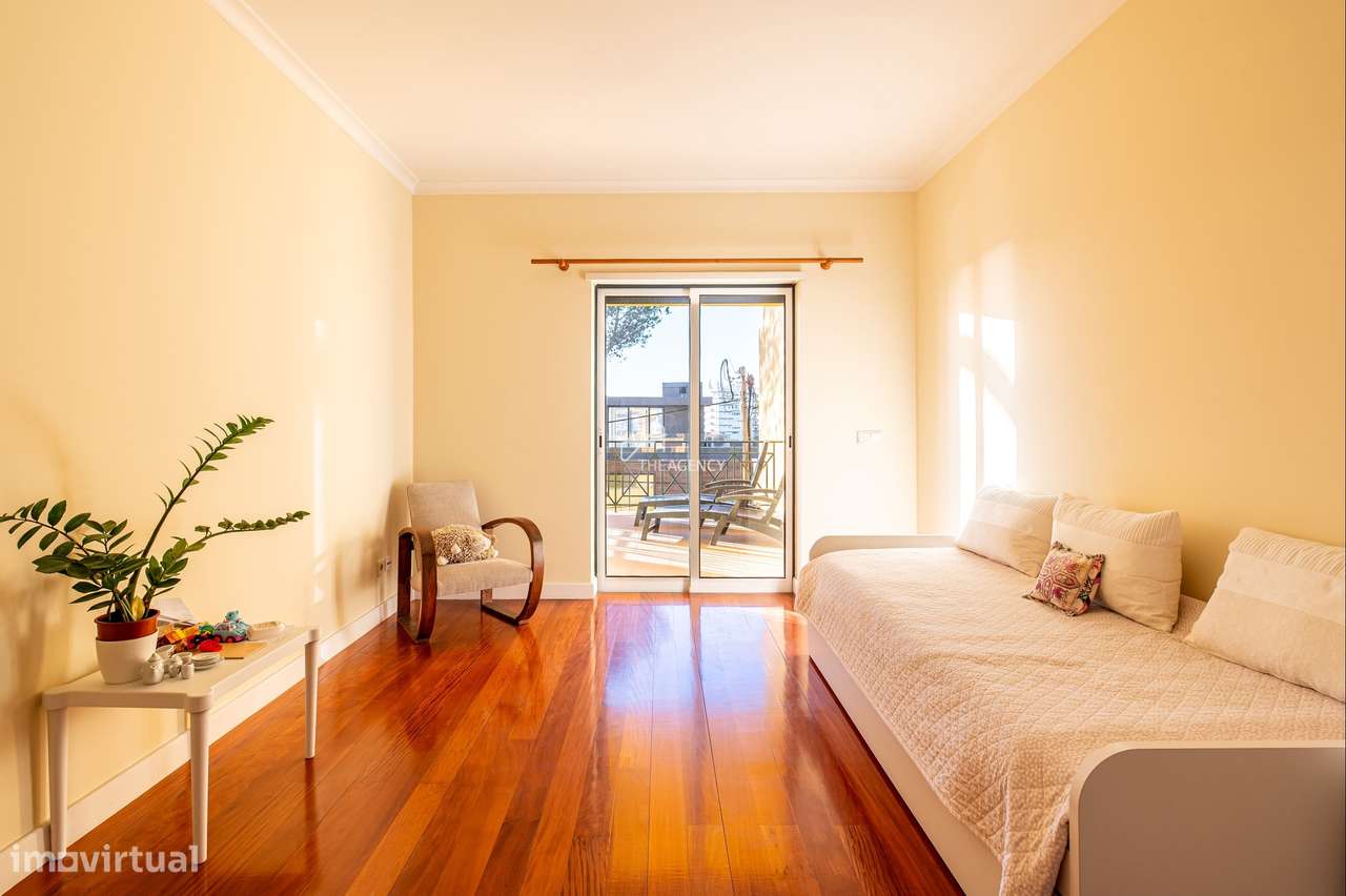 Apartamento de Luxo T3 à Venda no Estoril com Vista Mar-30