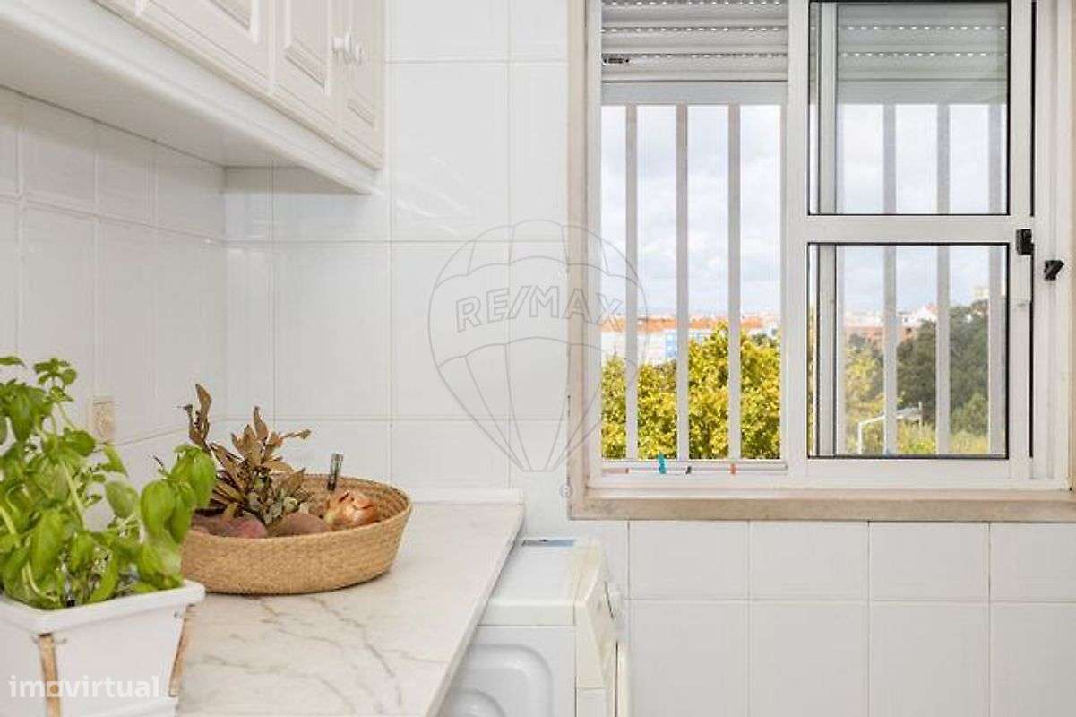 T2 com varanda - Quinta de Cima / Torre da Marinha-20