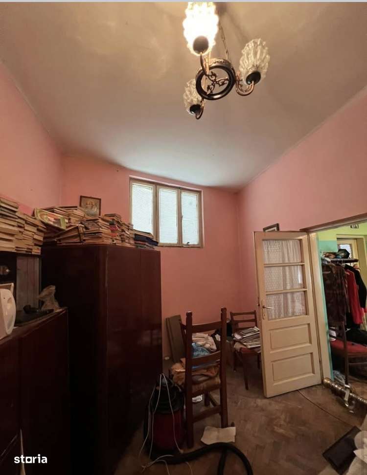 Casa 3 camere Liceul Frații Buzești - Imagine principală: 4/7