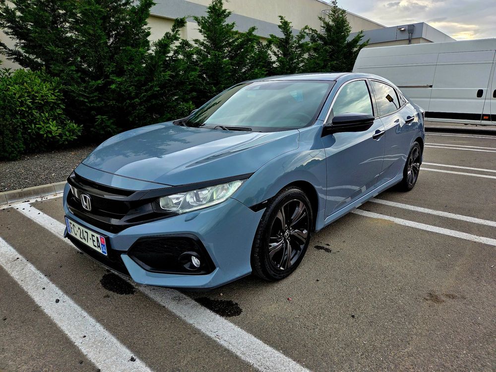 Honda Civic X [2017 - 2021] 1.0 i-VTEC Turbo CVT Elegance 2019