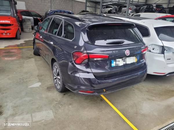 Fiat Tipo Sw 2019 para peças - 1