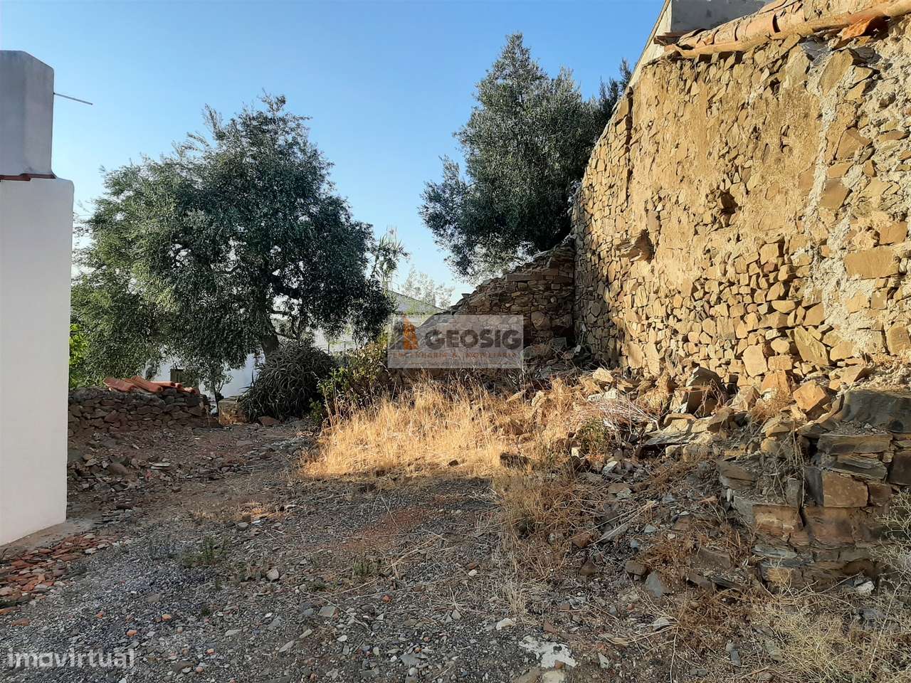 Moradia Devoluta T2 Venda em Martim Longo,Alcoutim - Grande imagem: 5/6
