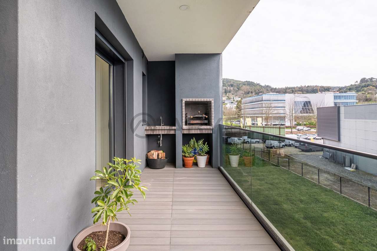 Apartamento T2 Semi-novo, em Tenões-10