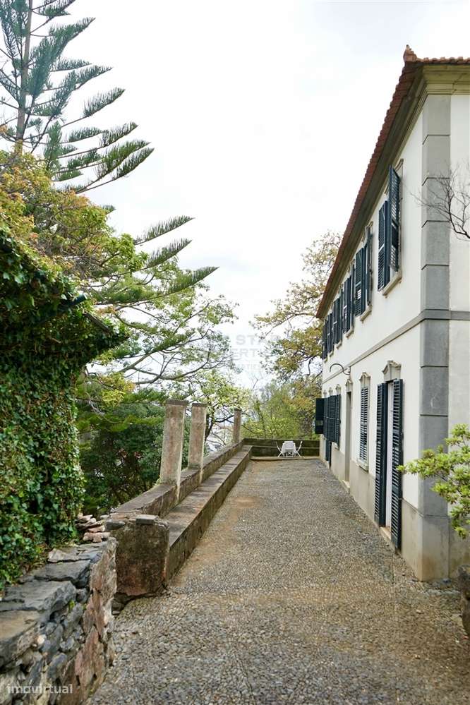 Fantástica moradia num lote de 1360m2-44