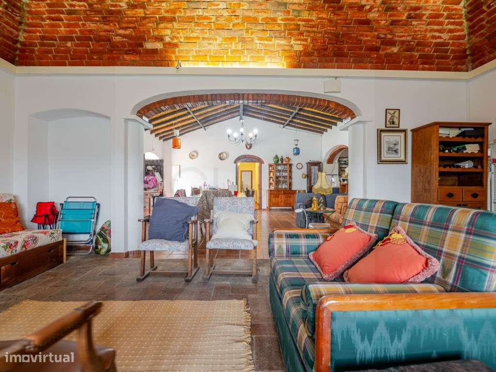 Quinta com quatro suítes e moínho, junto ao Rio Guadiana-52