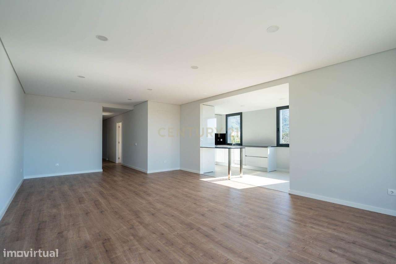 Apartamento T3 - Empreendimento Gardens - Novo-5