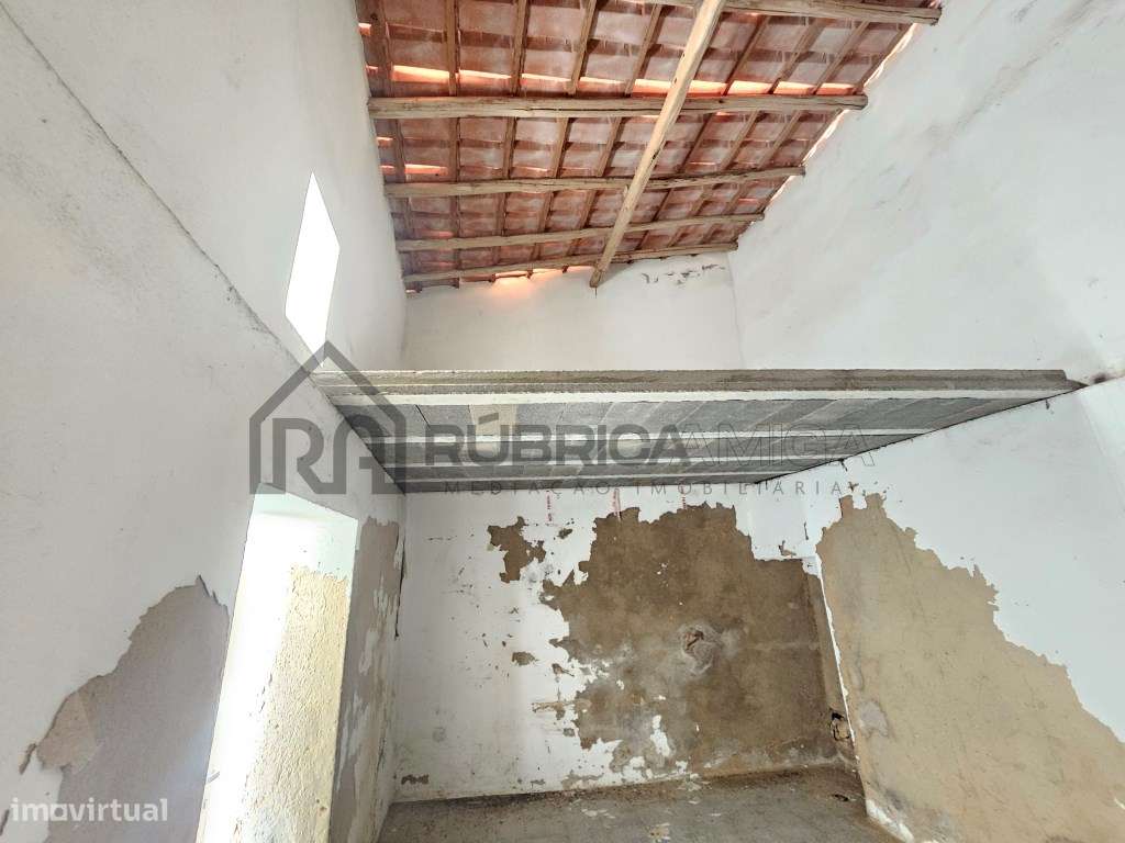 Casa no centro de Loulé para comercio ou habitação v1 nova ( em Con...-11