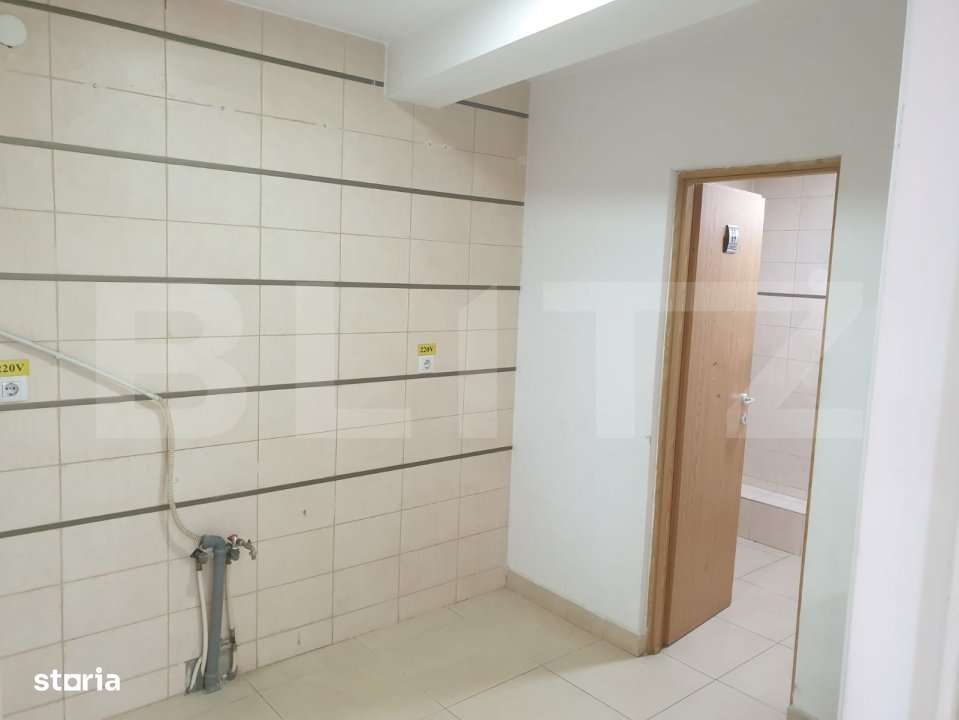 Spatiu comercial, ideal pentru magazin, showroom, 73 mp, zona Baciu - Imagine principală: 3/4