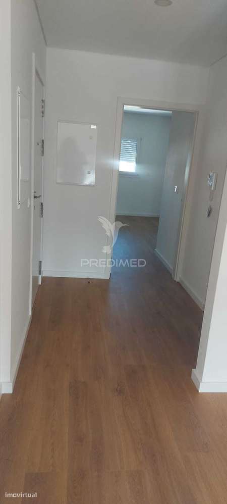 T4- URB. RAINHA CLAUDIA - ELVAS - Grande imagem: 3/13