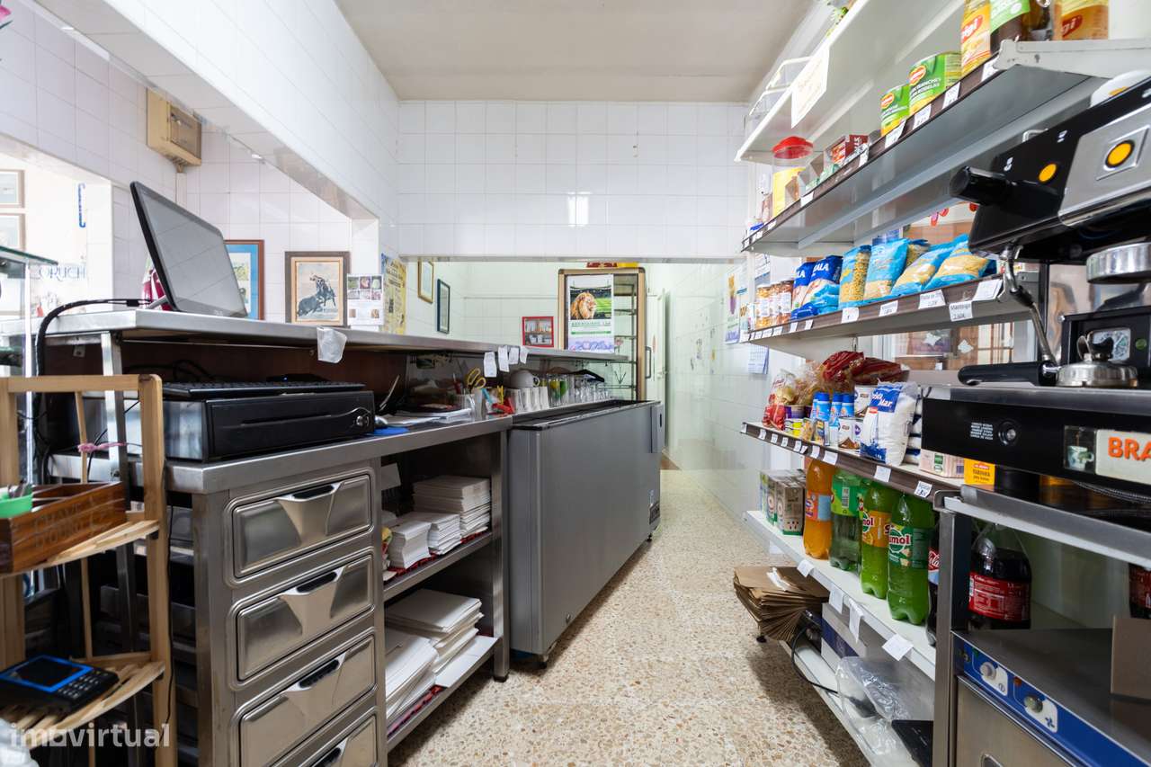 Espaço Comercial/Industrial com 715 m² no Biscainho, Santarém-18